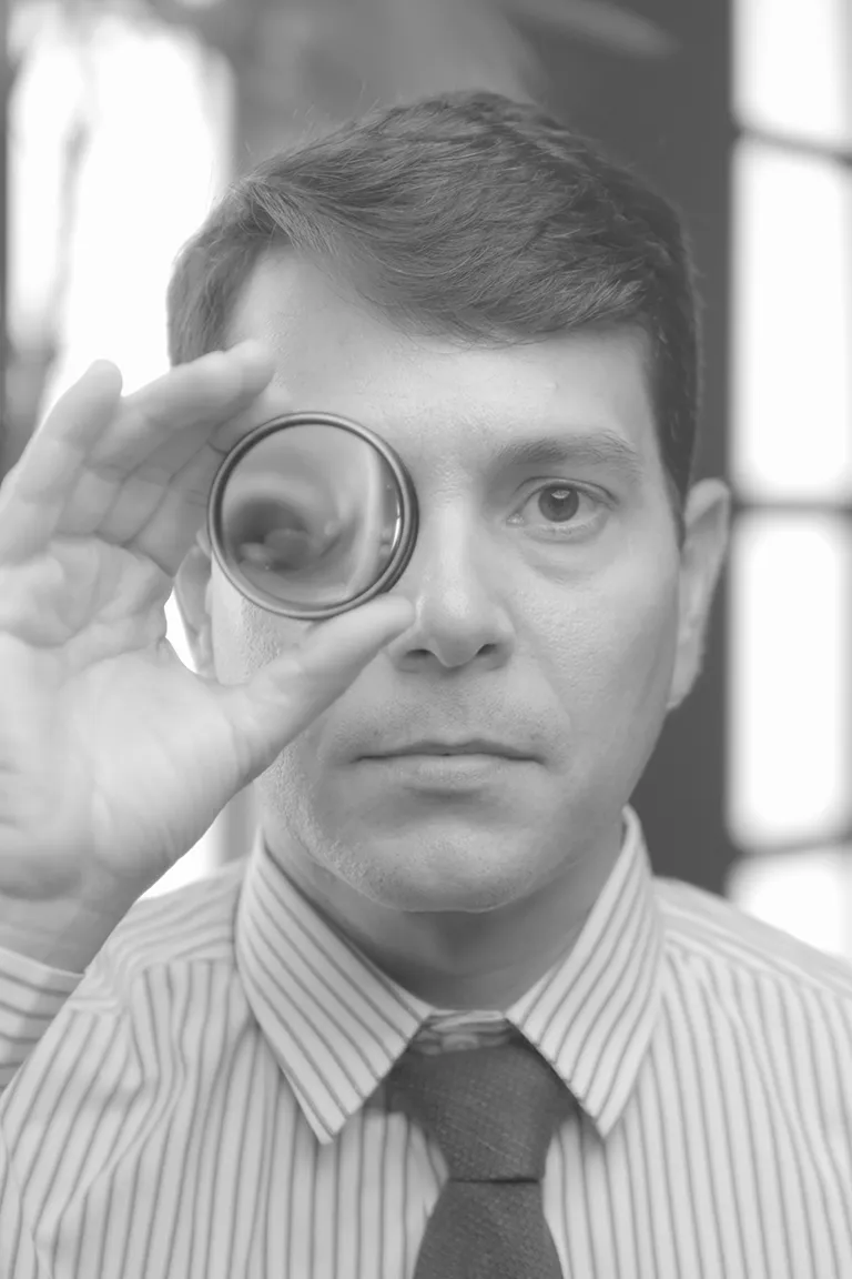 Dr. Leonardo Vaz